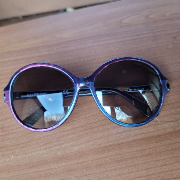 🐞 SOLD 🐞 Tom Ford sunglasses - Picture 6 of 8